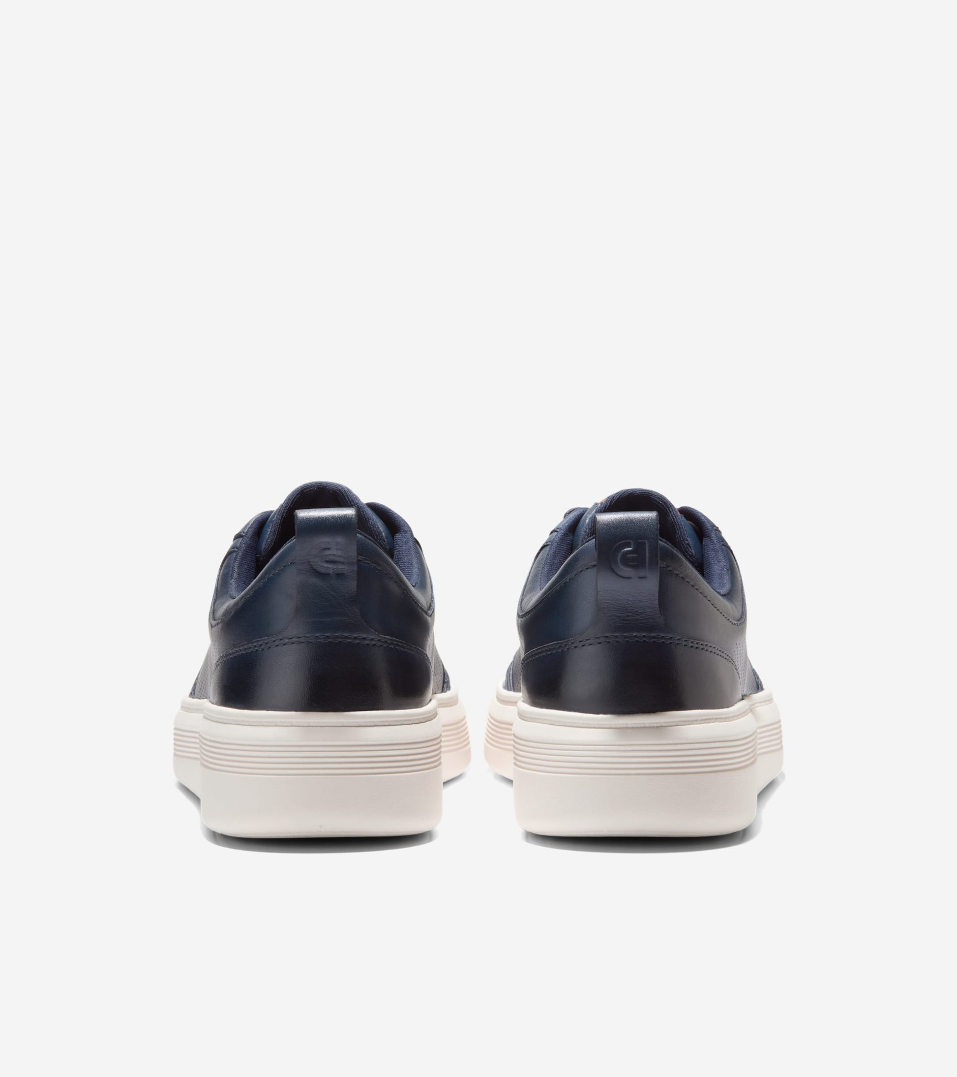 C39838:NAVY BLAZER / BRITISH TAN / IVORY