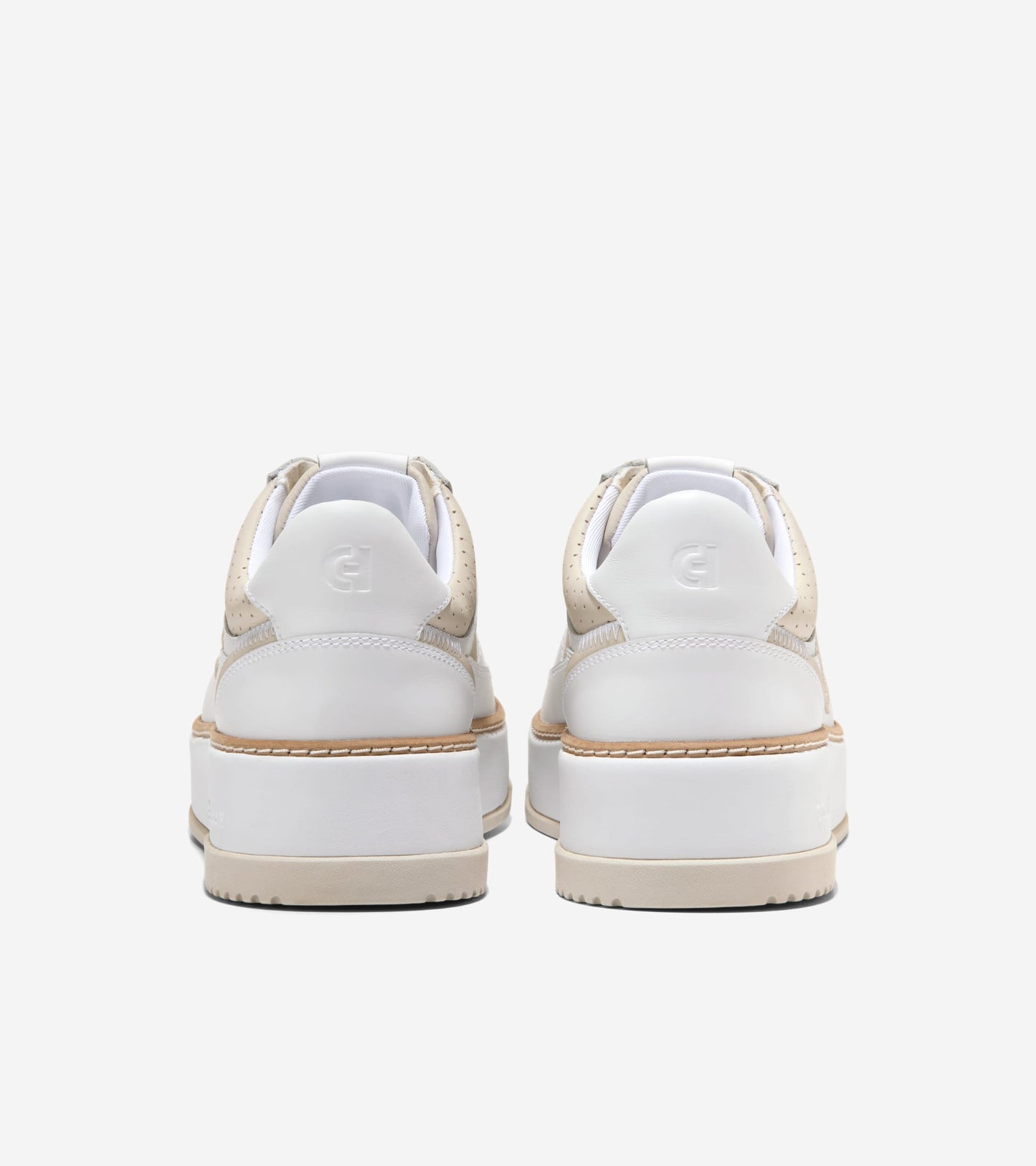 W33228:SILVER BIRCH PERF LEATHER/WHITE