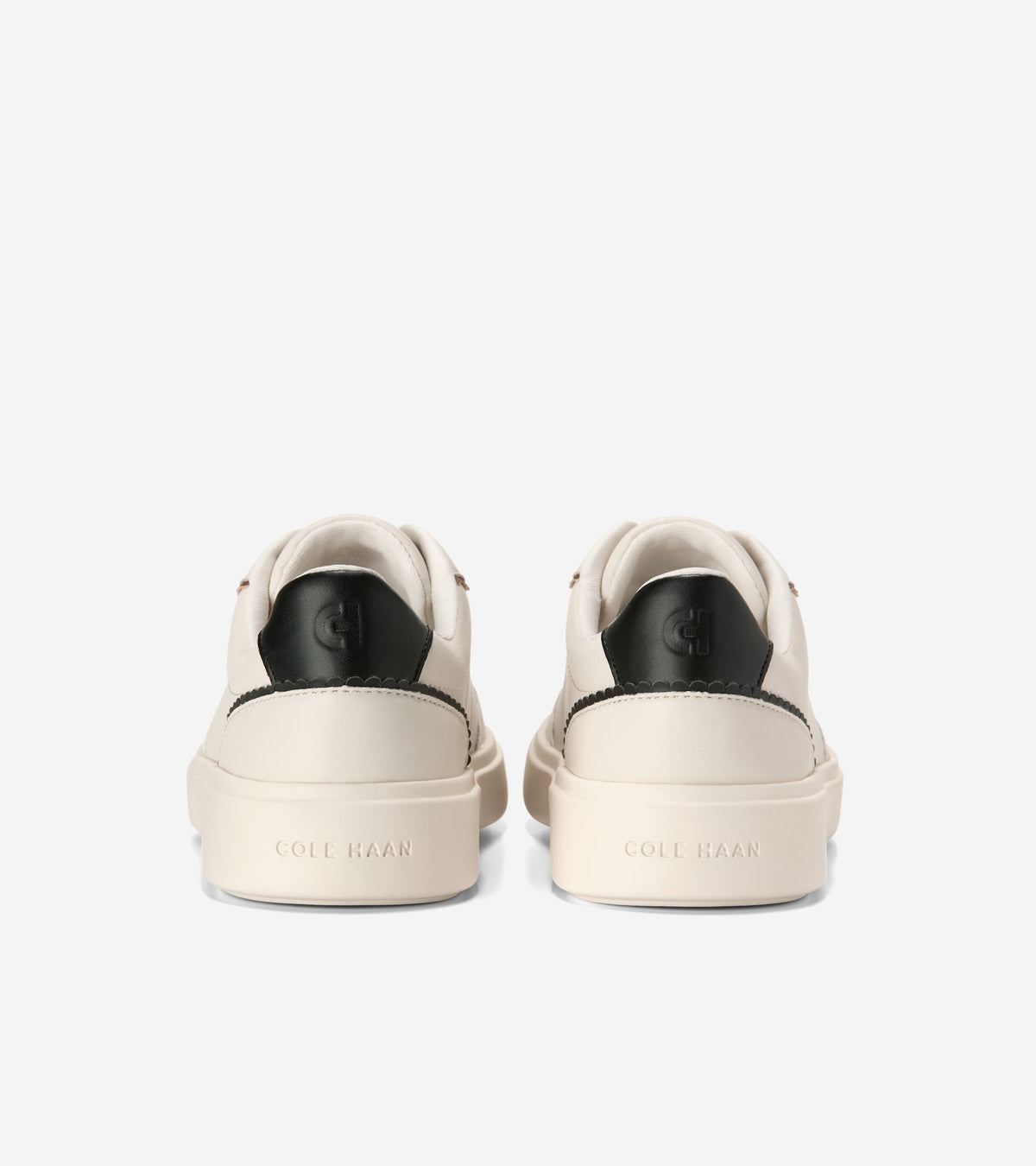 W33613:IVORY LTR/BLACK LTR